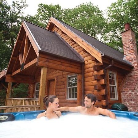 Redbrick Lodges Clipstone Bagian luar foto