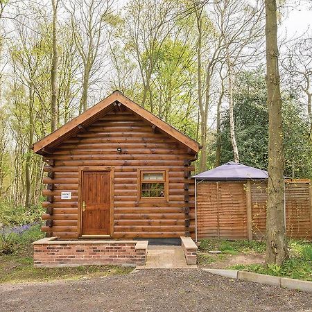 Redbrick Lodges Clipstone Bagian luar foto
