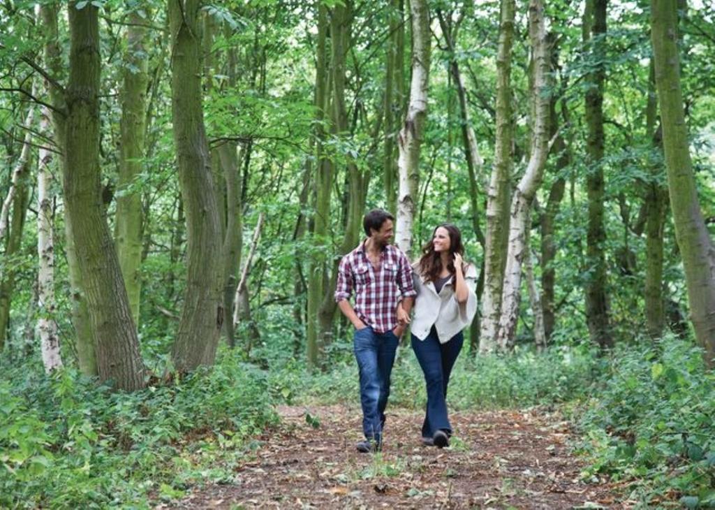 Redbrick Lodges Clipstone Bagian luar foto