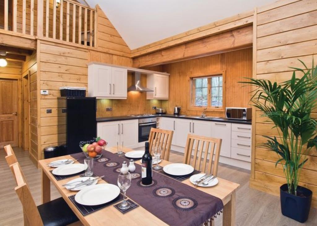 Redbrick Lodges Clipstone Bagian luar foto