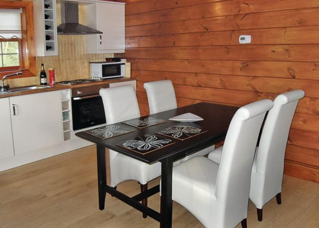 Redbrick Lodges Clipstone Bagian luar foto