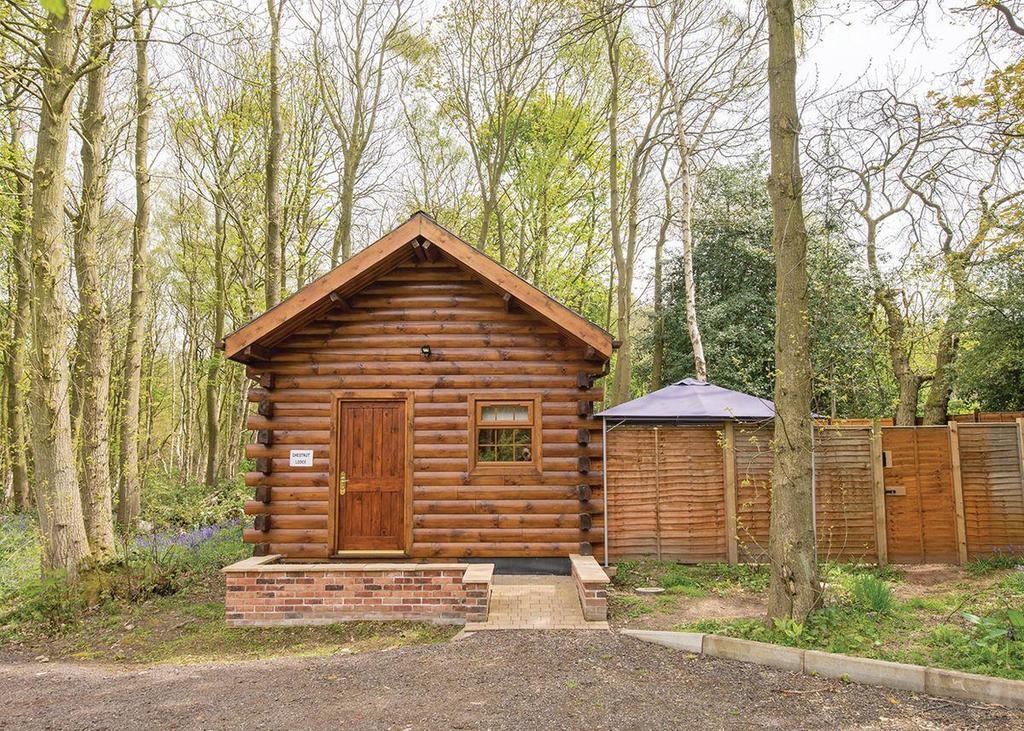 Redbrick Lodges Clipstone Bagian luar foto