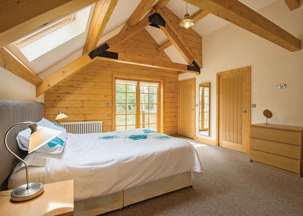 Redbrick Lodges Clipstone Bagian luar foto